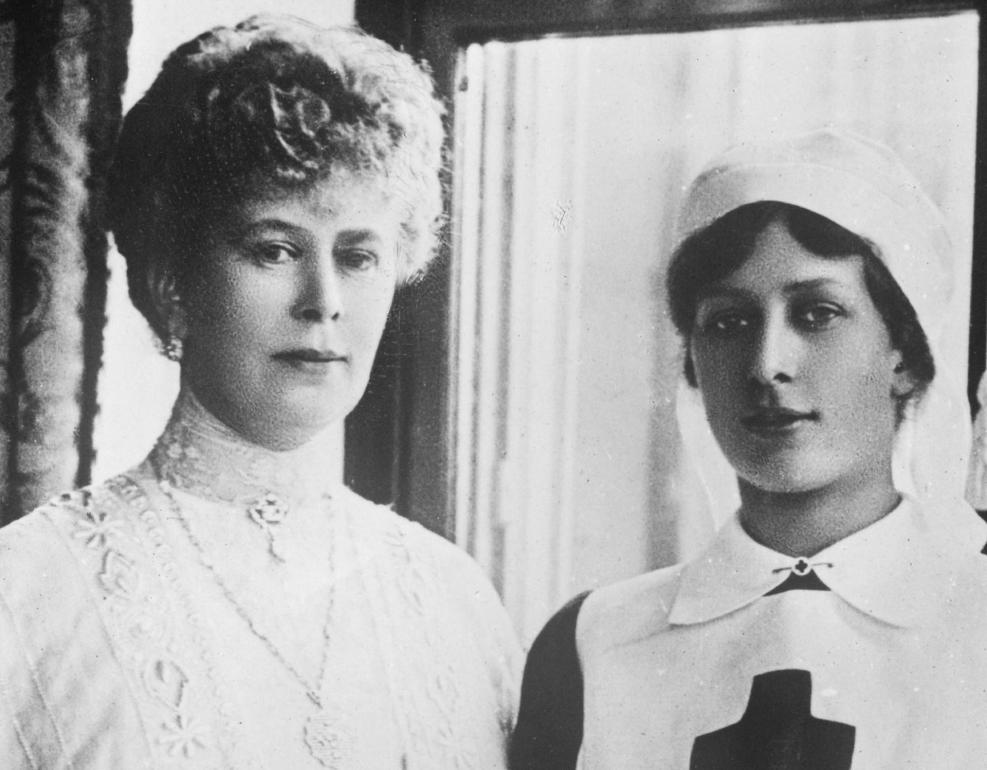 Queen Mary, die spätere "Queen Mom"